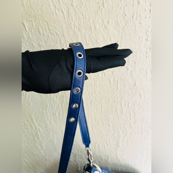 Rebecca Minkoff 'Luscious' Hobo - Picture 9 of 10